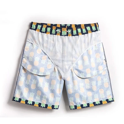 Shorts de praia e surfe