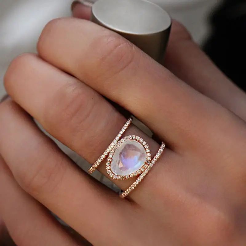 Fashion Jewelry Exquisite Ring Women Moonstone Rose Gold Engagement Ring For Party Wedding