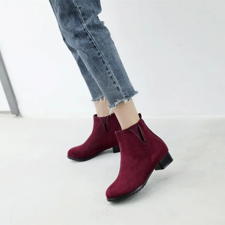

Big Size 11 12 13 14 15 16 Chelsea boots with round suede, thick heel and low heel sleeve, short tube and square heel