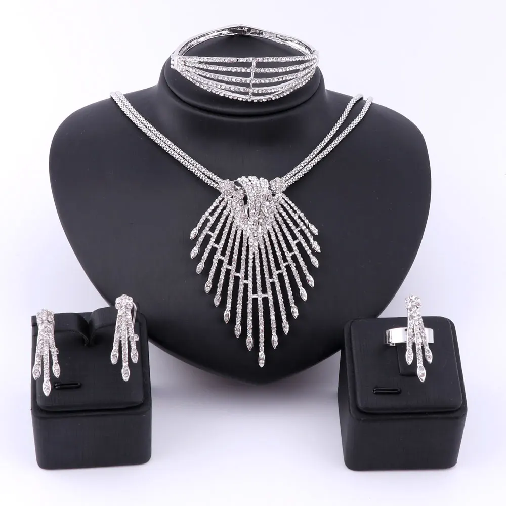 Комплект из колье серёг и кольца золотистого цвета|accessories set|african beads jewelry setbeaded set |