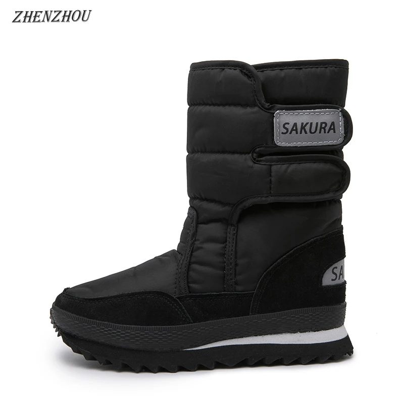 Koop Gratis verzending vrouwen schoenen Katoen schoenen 2018 winter nieuwe midden buis thermische vrouwen snowboots anti slip verdikking snowboots
