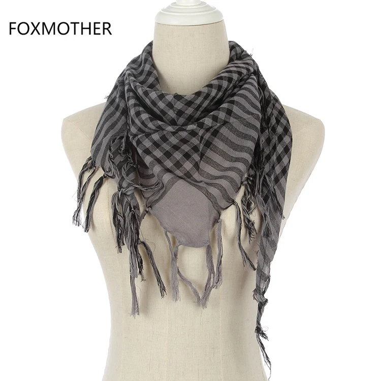 FOXMOTHER Черный Белый Серый Армейский зеленый шемаг плед бахрома треугольник шарф для женщин мужские - Цвет: Серый