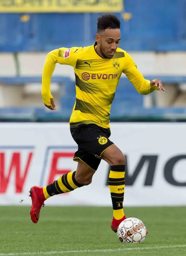 Виниловая наклейка Pierre Emerick Aubameyang Arsenal Football Club Наклейка на стену футбольную