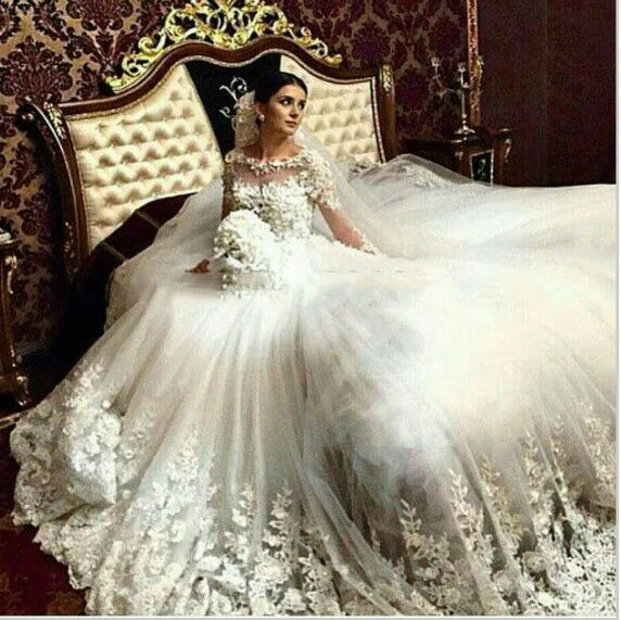 

Real Wedding Gowns Sheer Crew Neckline Lace Appliques Beading Pearls Lace Ball Gown Court Train Wedding Dresses 2016 Arabic