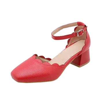 

2019 spring and summer new product square head thick with the middle size code 32-48 buckle with hollow sandals female