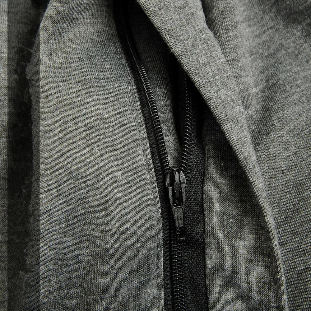 10437017208_883479112