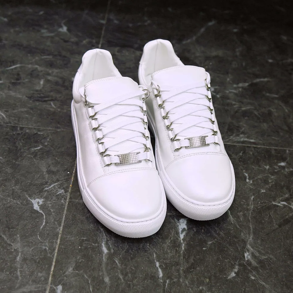 

Women's autumn new leather casual shoes students flat white shoes outdoor sports shoes thick-soled shoes