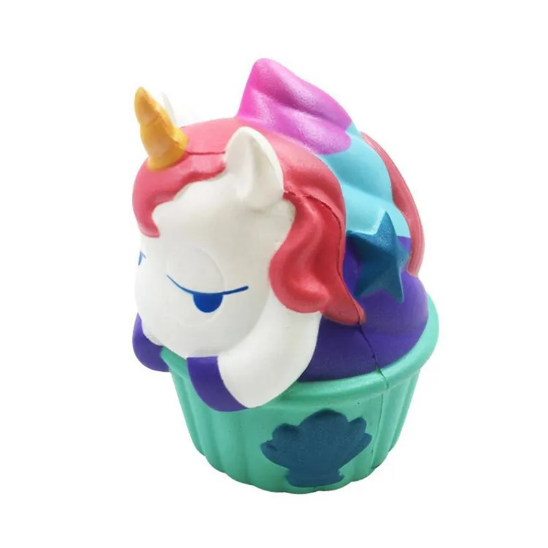 Unicorn cupcake (1)