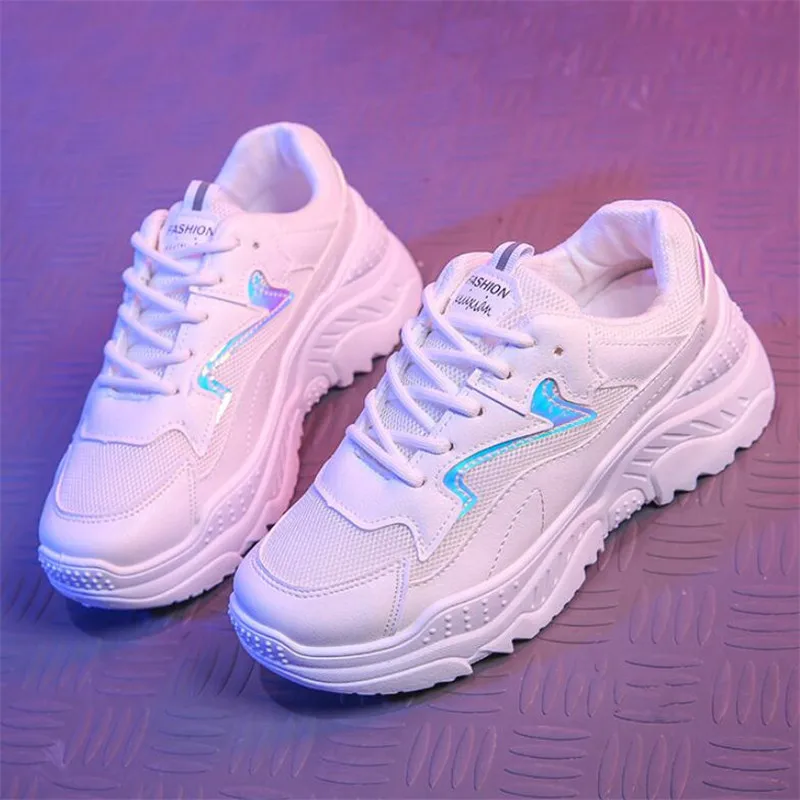 

WIGQCY2019 spring and summer new women's shoes fashion wild breathable light mixed color lace up mesh casual shoes sneakers X001