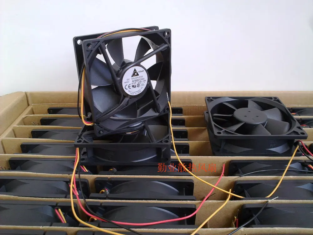 Для delta Electronics AFB0912HH 9 см 2 92*92*25 мм 90x90x25 12 В постоянного тока а квадратный серверный