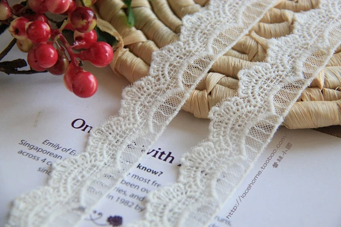 

15 yards!!! 3cm Wide Free Shipping High Quality DIY Handmade Cotton Guipure Embroidery Lace Trim