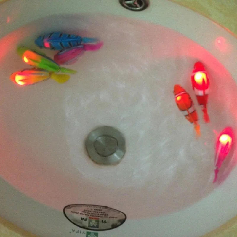 Auto Fish Aquarium Decors Activated Battery Toy Powered Swimming Boy Bath Pet 