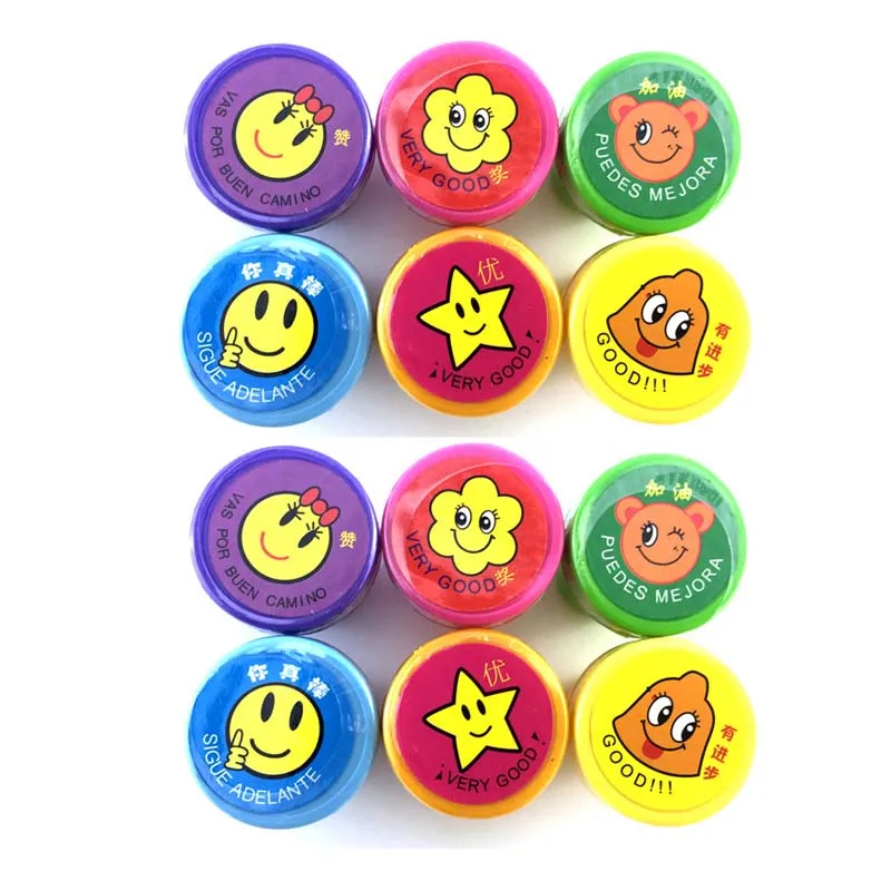 Cartoon Round Stamp Toys for Children 12pcs DIY Handmade Craft Students Stamps Toys Book Decro Teacher Seal Kids Art Toys - Цвет: 12Pcs 2x6 Star Smile