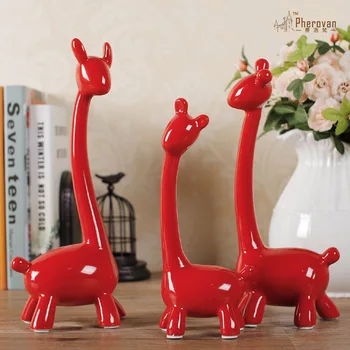 

The three family of three red deer living room TV cabinet wedding gift wine giraffe ceramic ornaments