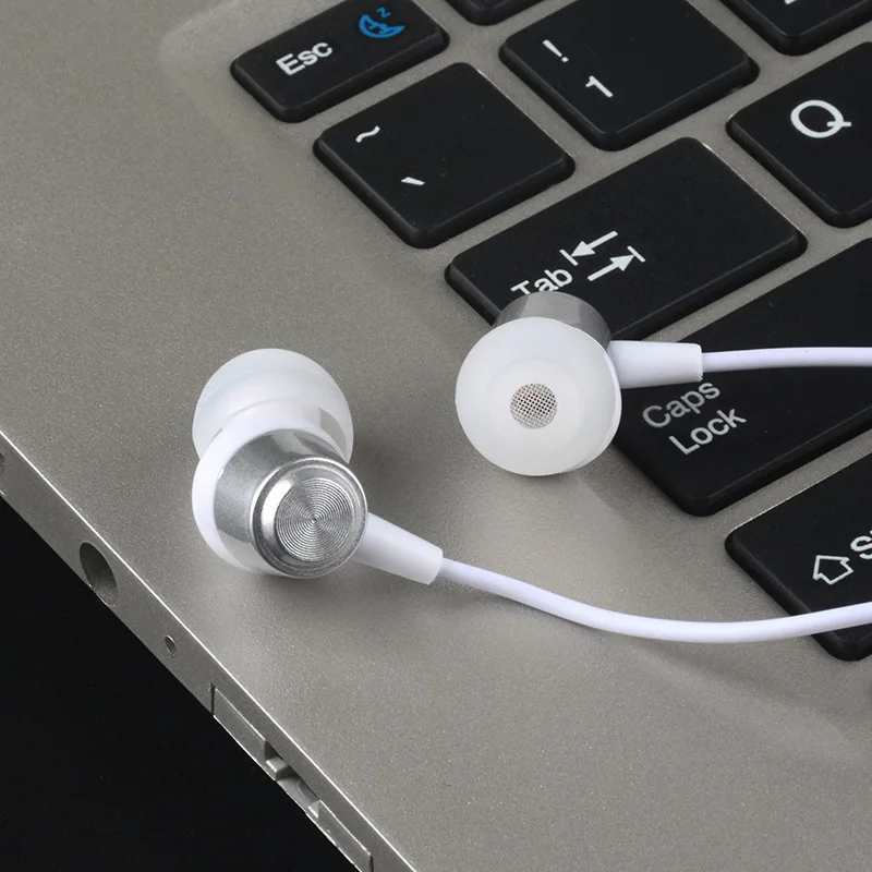 Earphone For Iphone Xiaomi Earbud Bass In-ear HIFI Stereo With Mic Music Headpset Smart Quality Fone De Ouvido For Computer Mp3