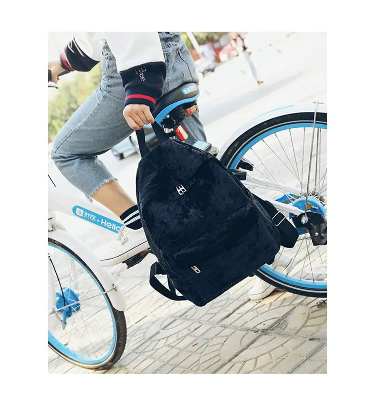 808