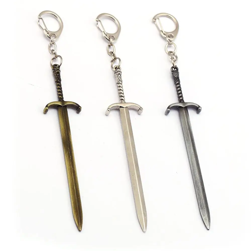 

New Arrival Action Figure Toys Keychain Game of Thrones Jon Snow Weapon Long Clawed Hook Sword Metal Key Ring Pendant 3 Colors