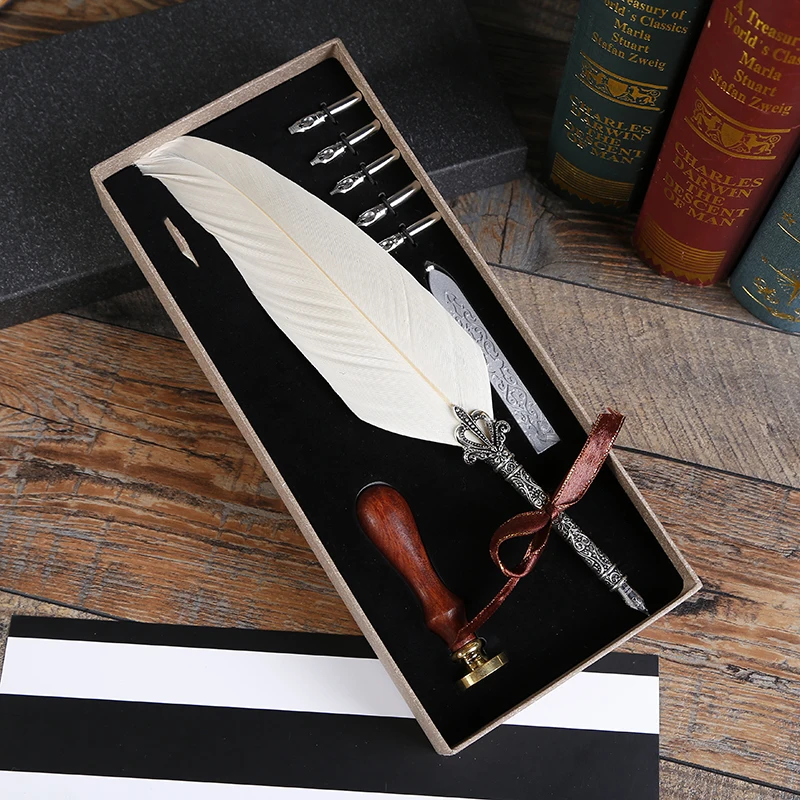 

2019 new European retro natural feathers water calligraphy pen set graduation gift office desk decoration
