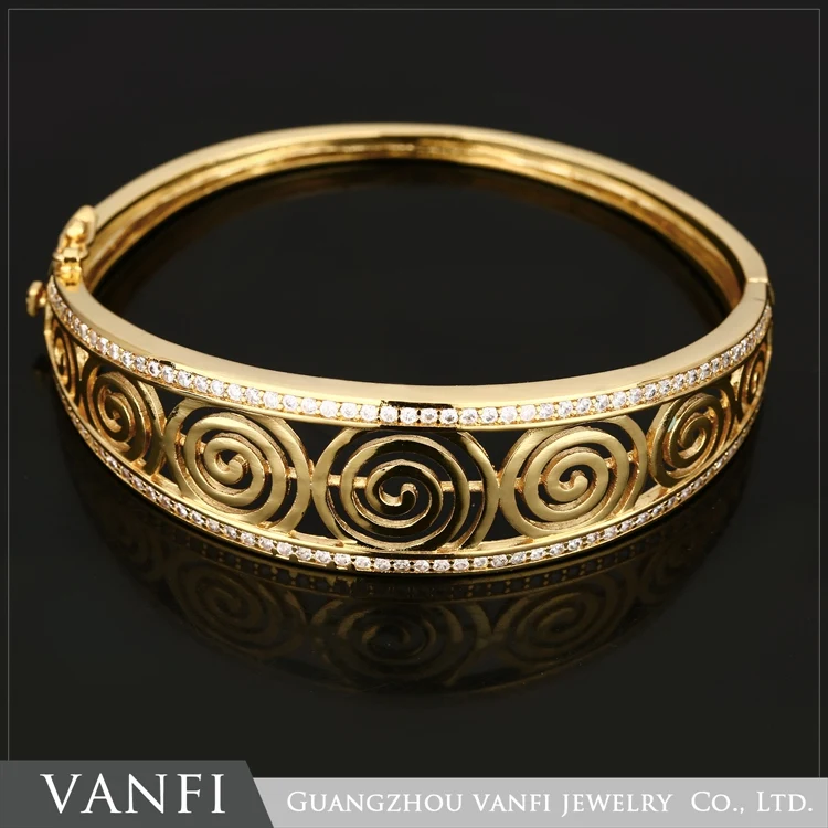 

Luxury Fashion Women's Punk Style Gold Color Charm Hollow Cuff Bangle Bracelet Women Jewelry