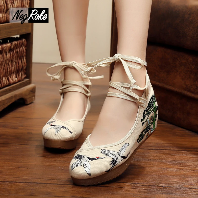 

fashion Chinese style women platform shoes exquisite Retro embroidery casual pumps shoes women red high heels sapato feminino