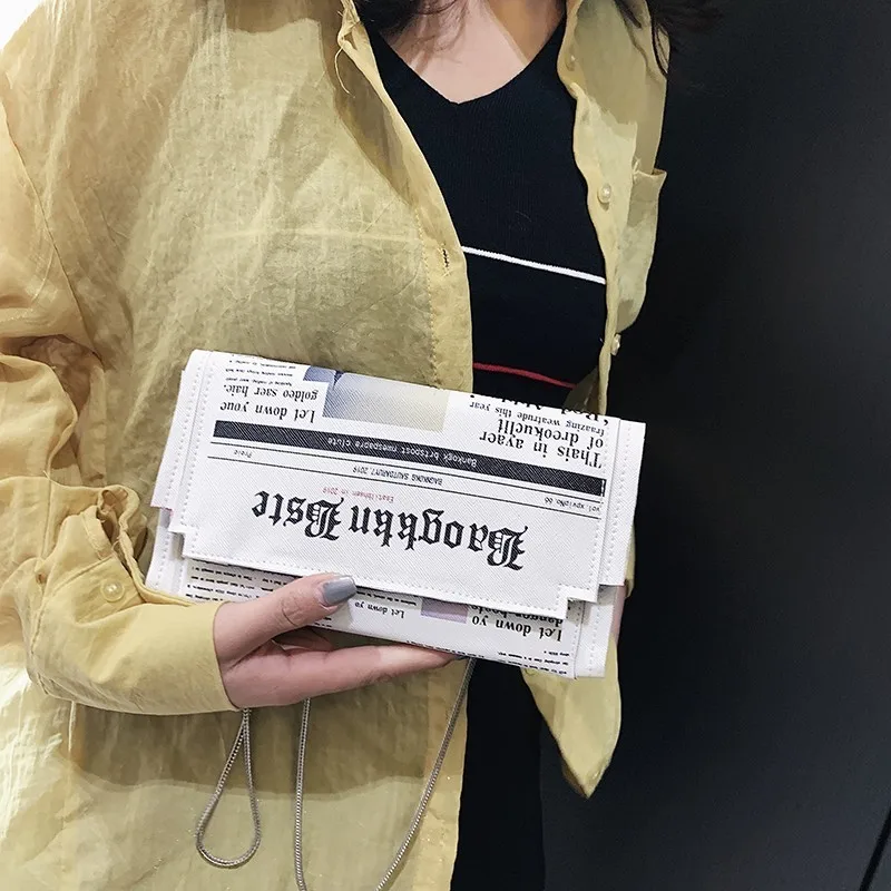

Newspapers Ladies Day Clutch Bags 2019 Fashion Letter Women Envelope Bag High Quality Leather New Shoulder Purse Evening Bags