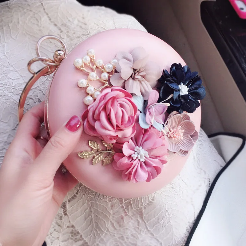 

2019 New Design Evening Bags Ladies Sweet Flower Handbag Mini Circular Bag Fashion Black Diamonds Round Totes Night Party Clutch