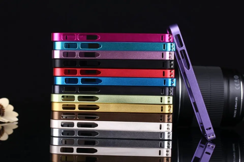 Straight edge metal frame without volume button and single color lock screw case for Iphone4 cases Iphone 4s |