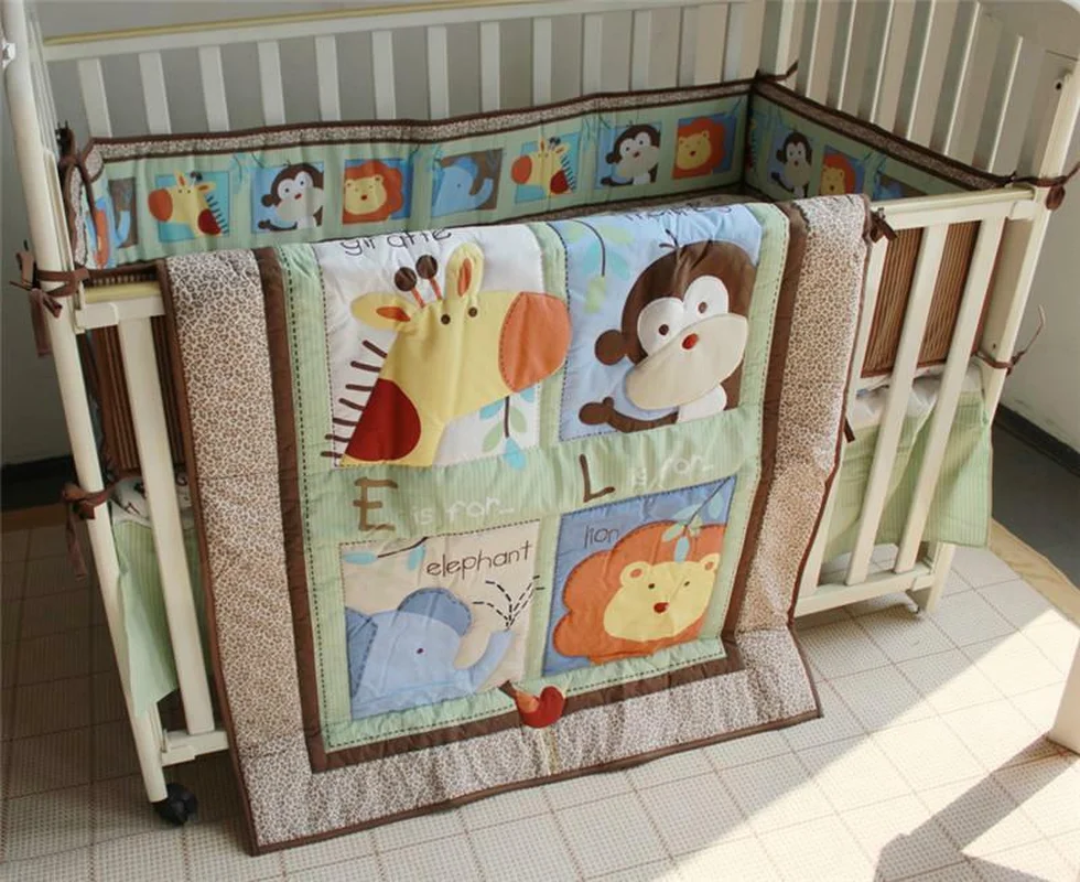 4pcs Animal Baby Crib Nursery Bedding Set Quilt Bumper Sheet Crib