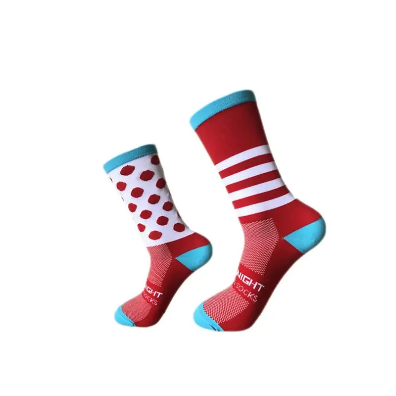 Мужские уличные спортивные, баскетбольные футбольные носки для ракеток для бадминтона и тенниса, носки для велоспорта, утолщенные дышащие спортивные носки для бега - Цвет: Red