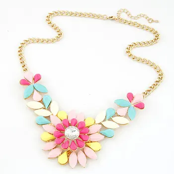 

2018 wholesale Fashion jewelry colored sun flower necklace 12pcs/lot