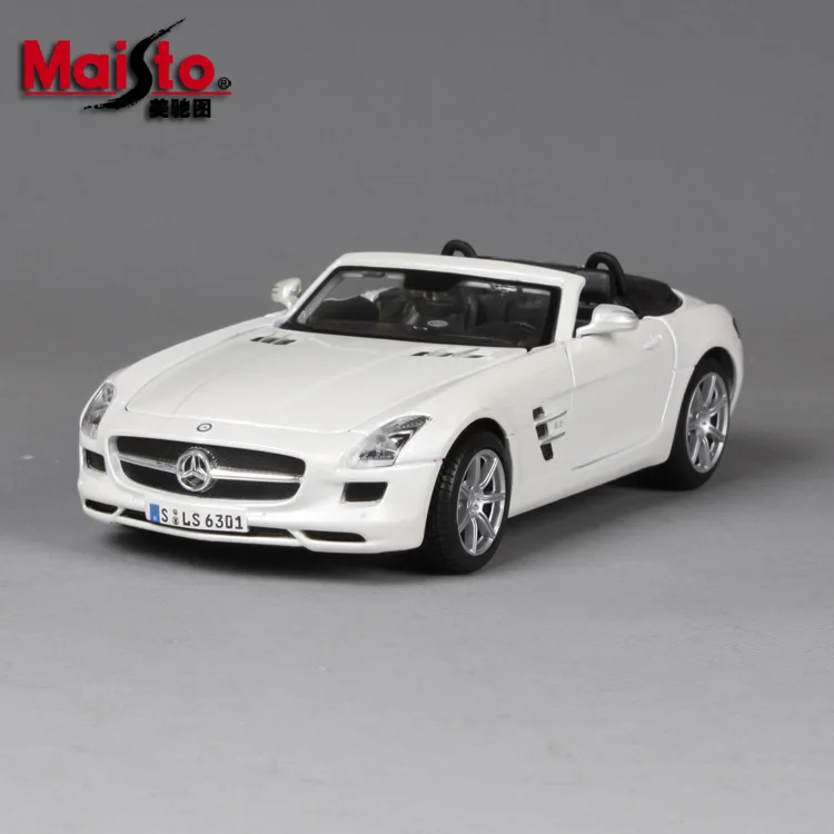 

1:24 Die cast Car Models mkd3 Collection Alloy Vehicles Sports Cars Toys for Children Benz SLS AMG SLK GL63 GT Roadster