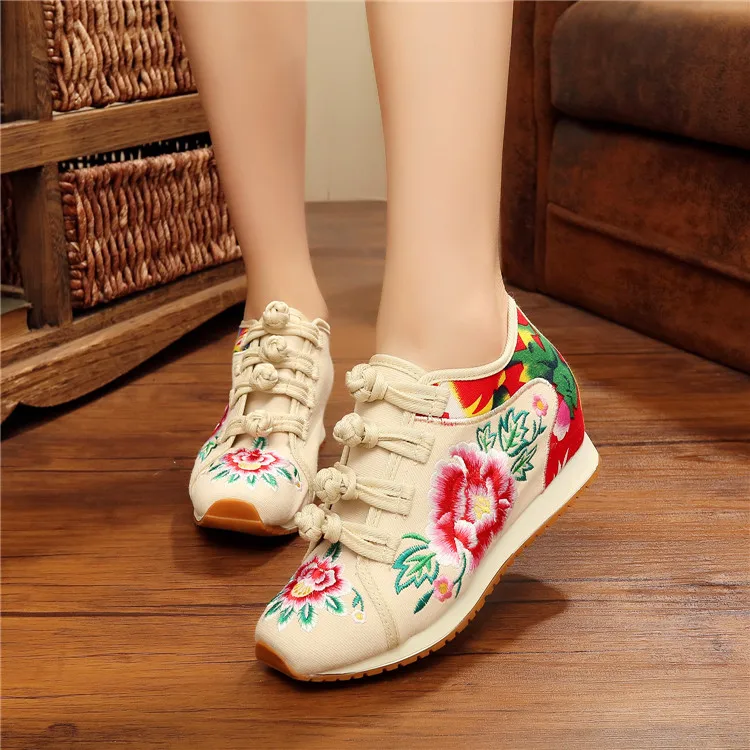 Винтажные этнические кроссовки с вышивкой; женская обувь на плоской платформе с вышивкой; Повседневные Удобные кроссовки из джинсовой ткани в китайском стиле - Цвет: 12