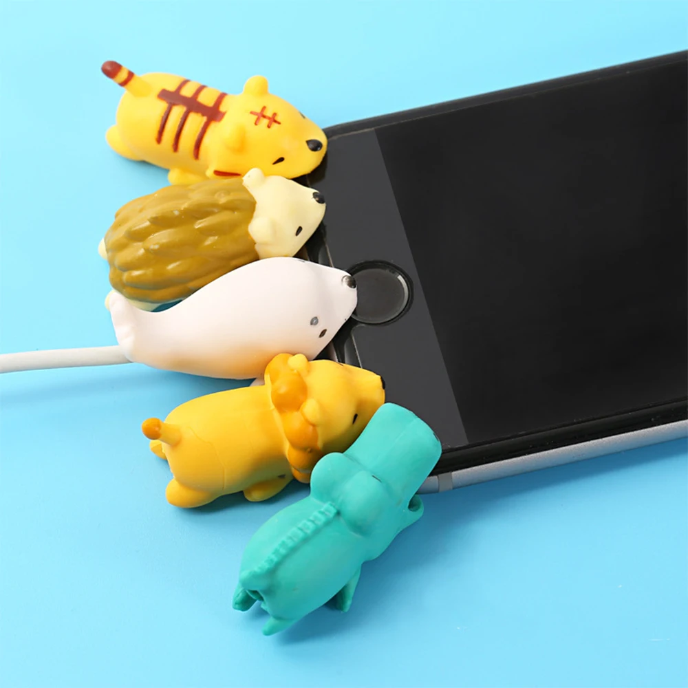 

1Pcs Cable Protector Cute Animal Bite USB Data Cable Protector Universal Cable Winder Saver for iPhone Charger Cable Cord Cover