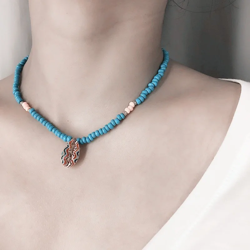 

Boho Ethnic Small Natural Stone Beads Choker Cute Cross Necklaces Short Chocker Neckless For Women Summer Jewelery Collier Femme