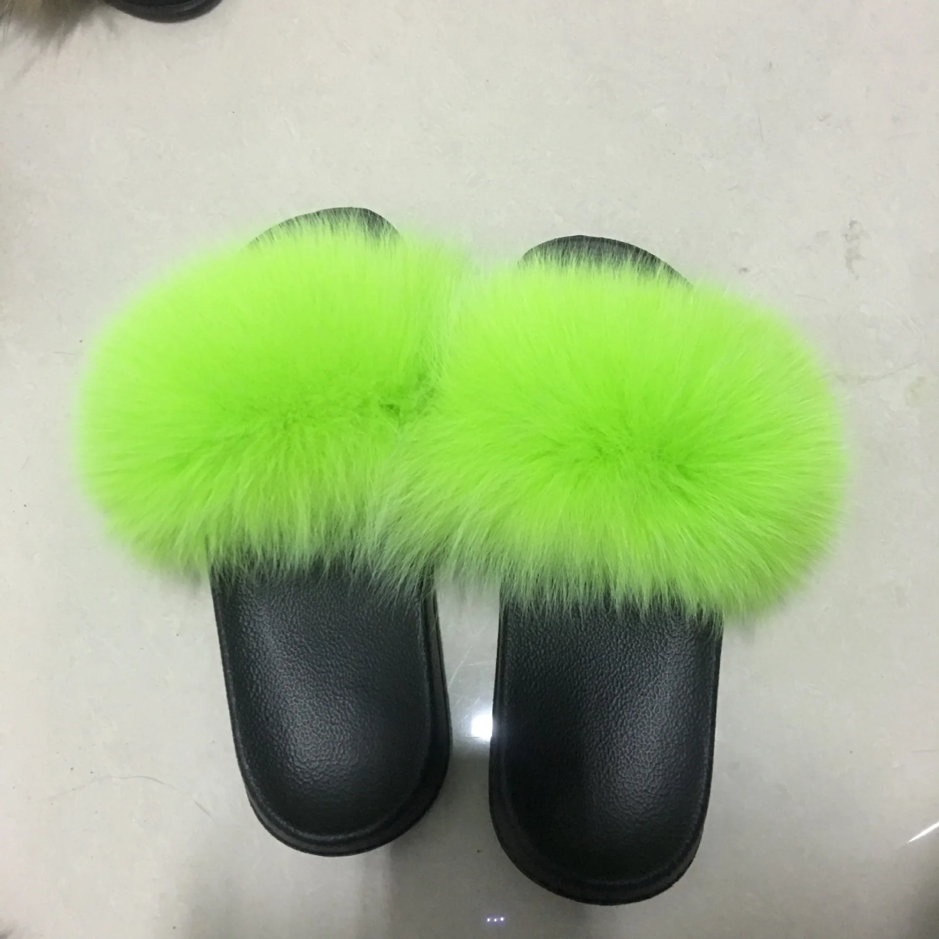 fox fur slippers Женские летние шлепанцы с лисьим мехом; пляжные шлепанцы на плоской подошве; Лидер продаж; размеры 36-45 - Цвет: fox fur slippers