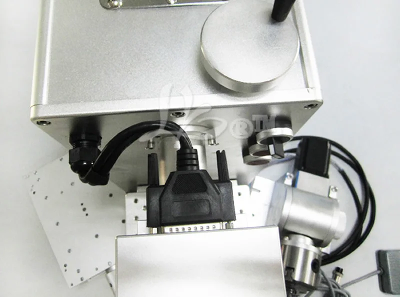 laser marking machine (22)