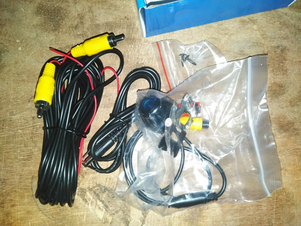 008 (4)
