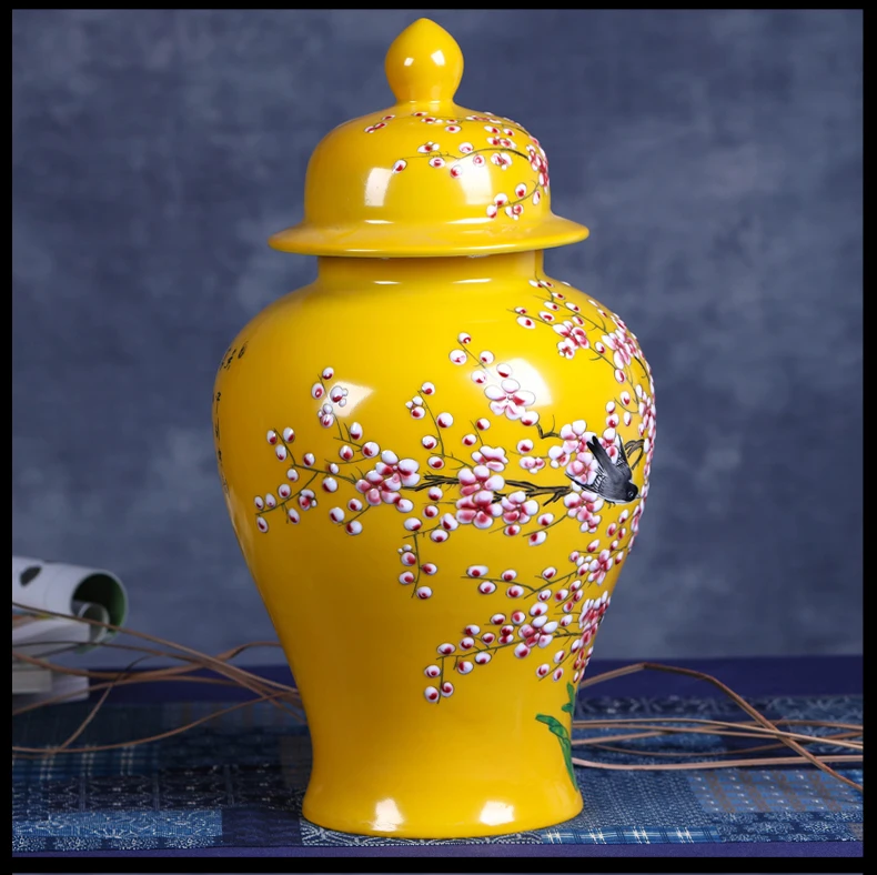 Jingdezhen ceramic temple jar Antique Porcelain wholesale decorative jars and vases yellow ginger jar flower and bird  (4)