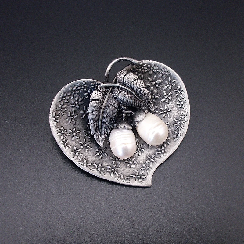 

New Antiqued Tin Silver Plated Black Jewelry Unique Design Nature Freshwater Pearl Brooch Pins For Women, Item NO.: BH7944