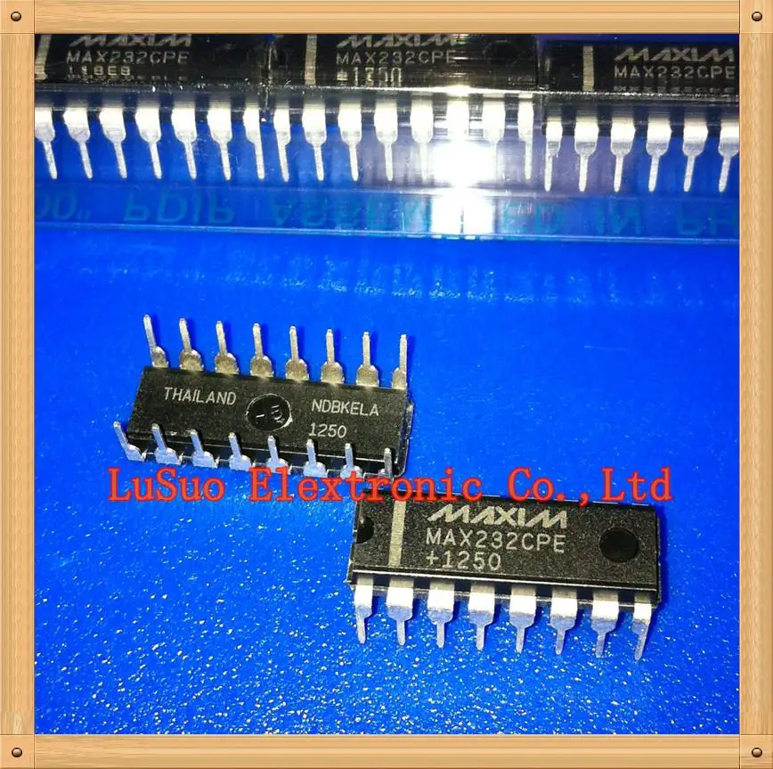 MAX232CPE MAX232C MAX232 MAXIM DIP 16 +5V Powered, Multichannel RS 232 ...
