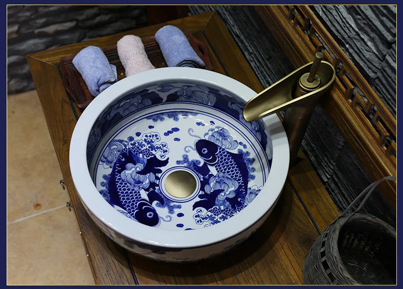 Antique Handmade Europe Vintage Style Lavobo Ceramic Bathroom Countertop Bathroom Sink hand painted bathroom sinks blue and white fish painting (7)