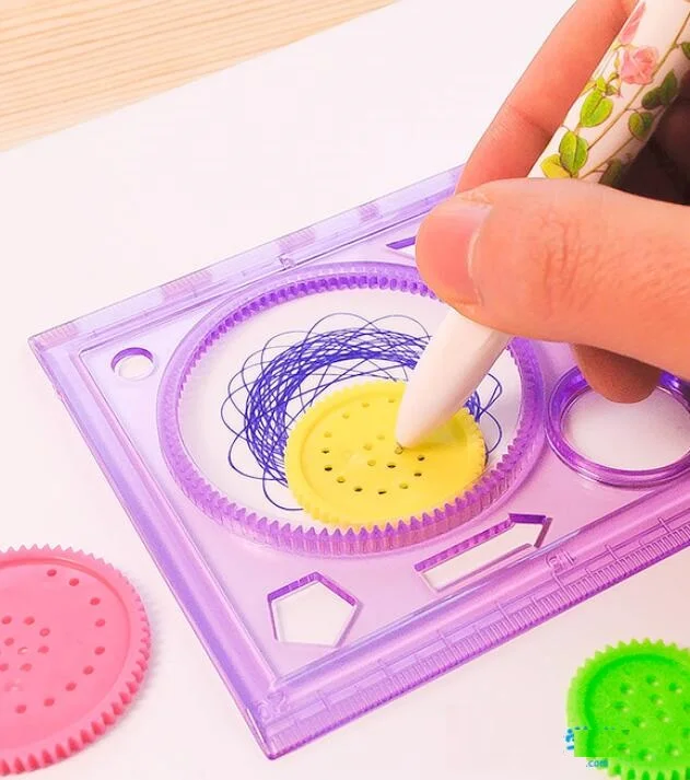 

20packs/lot Plastic Ruler Students' DIY Tools Stationery Painting Multi-function Puzzle Spirograph Children Drawing