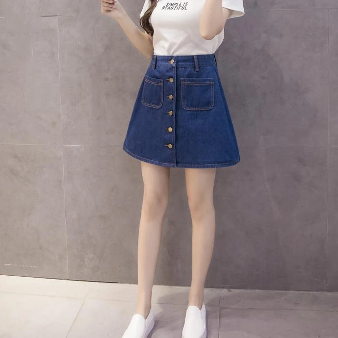 

2019 New Fashion Korean Mini Jeans Skirt Thin Single Breast Button Slim Waist Denim Skirts Summer Cheap Sexy Skirt Women