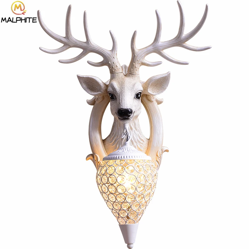 

American Simulation White Deer Head Wall lamp Nordic Retro Deer Head Resin Wall lights lounge Porch Bar Hanging lighting fixture