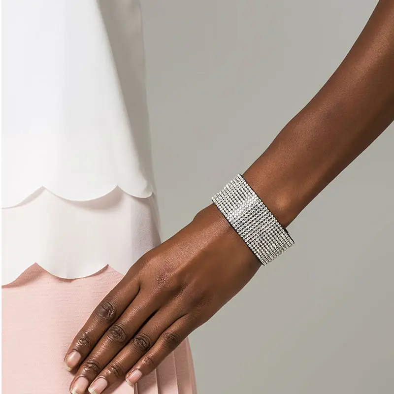 Женский браслет с кристаллами широкий из фланели и кожи|crystal bangle bracelet|crystal bottlebracelet