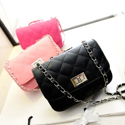 Free shipping 2018 spring new classic ladies bag mini fragrant wind Quilted chain bag High qualit women Messenger bag handbags