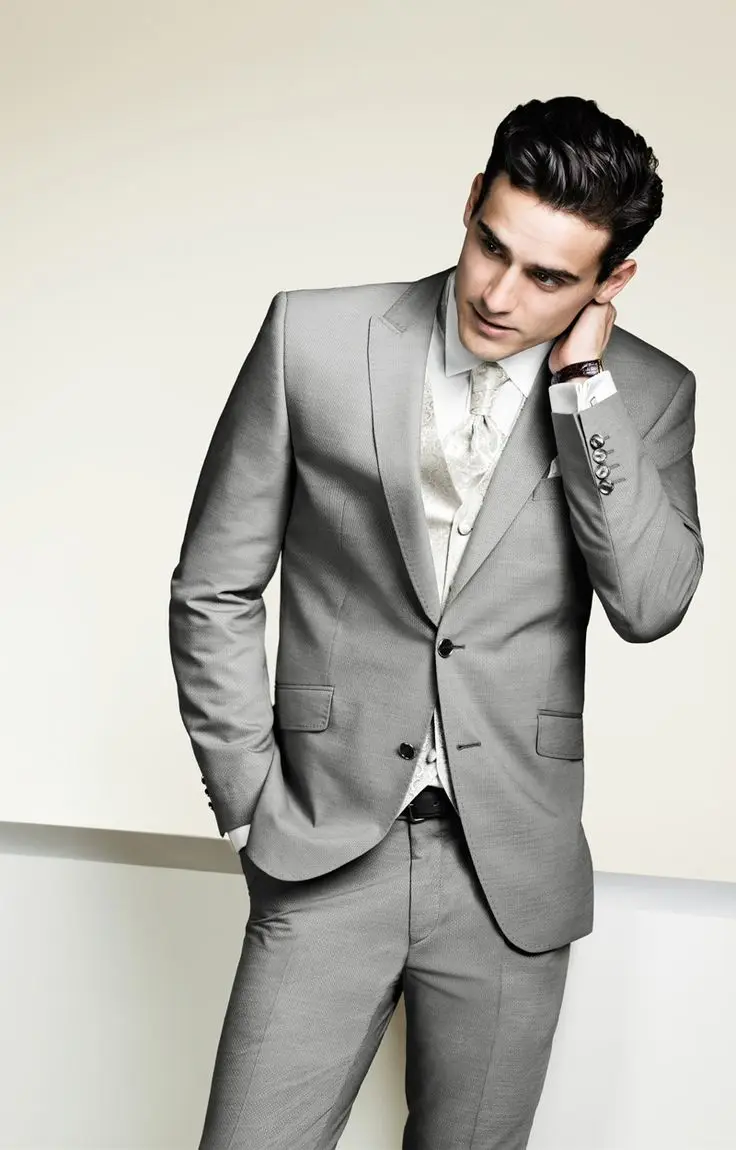 Light Grey Tuxedo Wedding Men Suits For Men Formal Suit Groom