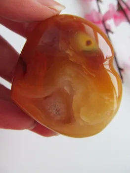 

86g Natural Heart Shaped Red Yellow Agate Crystal Specimens Healing Home Decorations Furnishing Articles Crafts collection