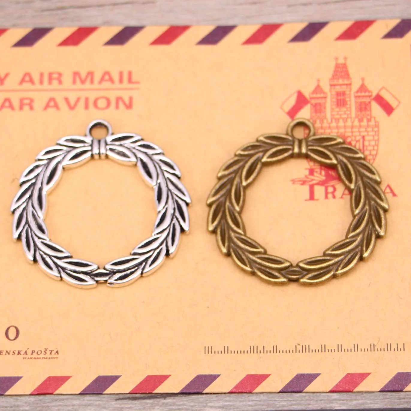 

5pcs Wholesale Silver/Bronze olive branch laurel wreath Bracelet Charms Pendants for Jewelry Making Accessories 34mm