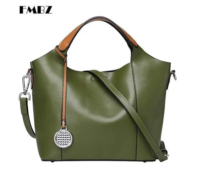 

New leather women handbags Stylish middle-aged women bag Large capacity second layer leather ladies shoulder bag free shipping